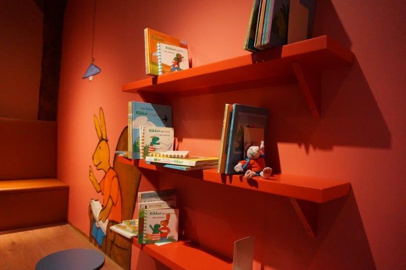 Kikker in het kinderboekenmuseum