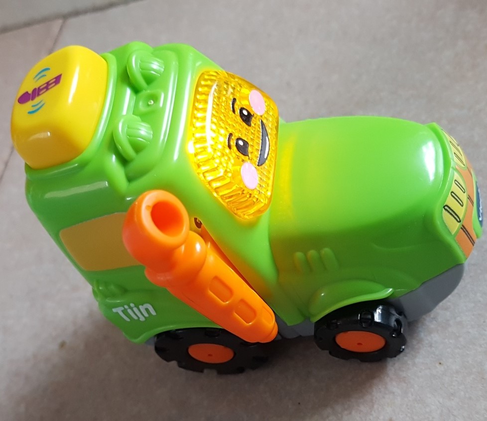 Grof Geboorte geven Inactief Tijn traktor en zijn vrienden de nieuwe Toet Toet auto's -
