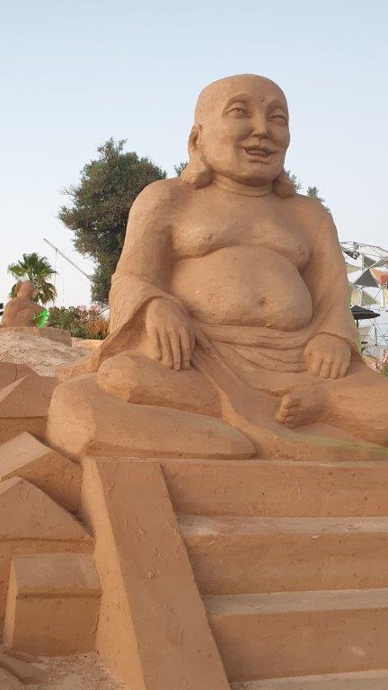 buddha in zand