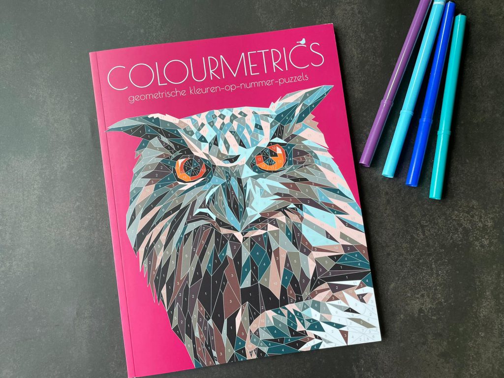 Het leukste mooiste kleurboek voor volwassenen? Ontspannen kleuren met stiften, potloden en alcoholmarkers in de mooi kleurboeken! colourmetrics