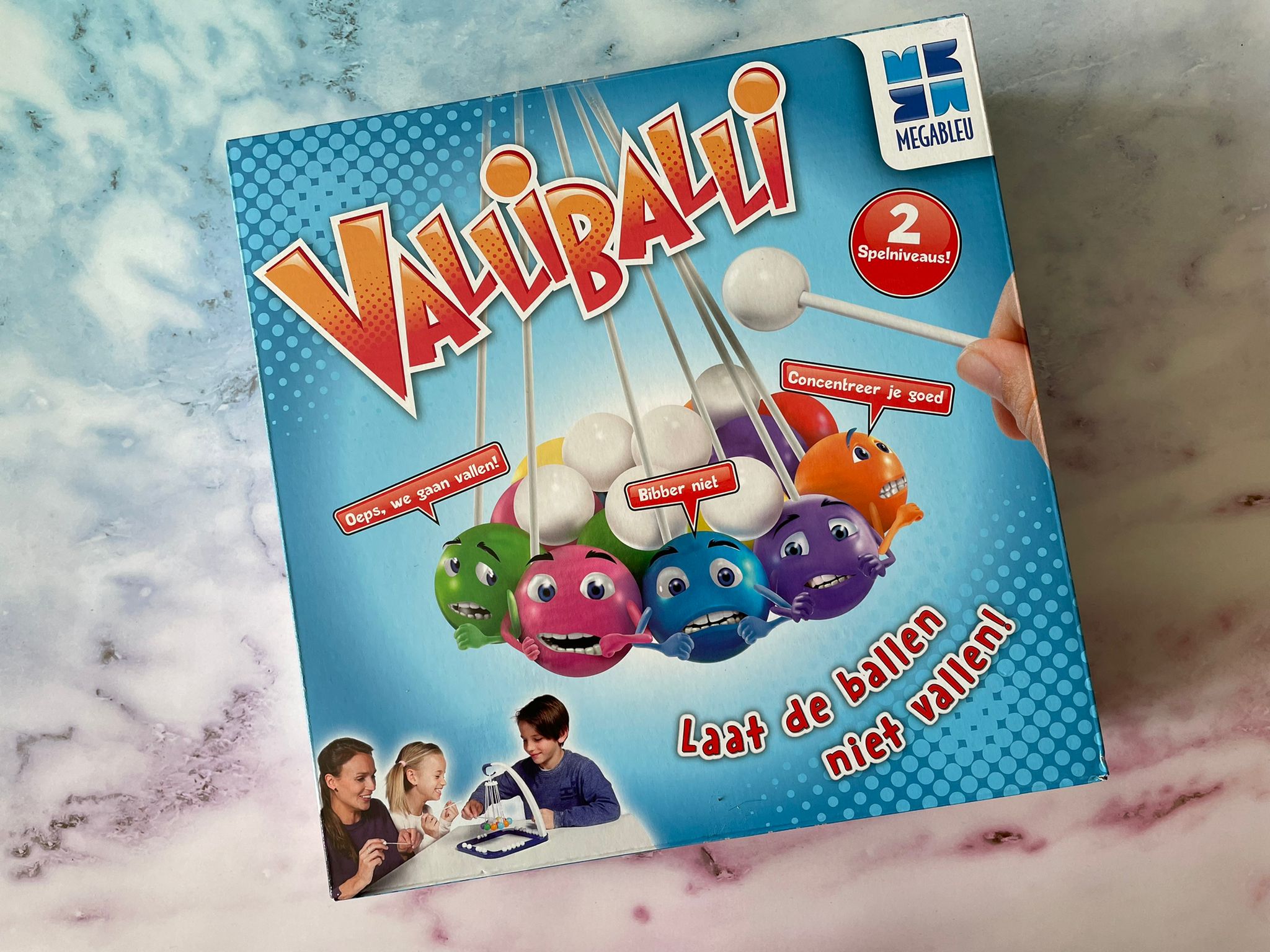 Augment Permanent toegang Valliballi - een spel met vallende ballen -