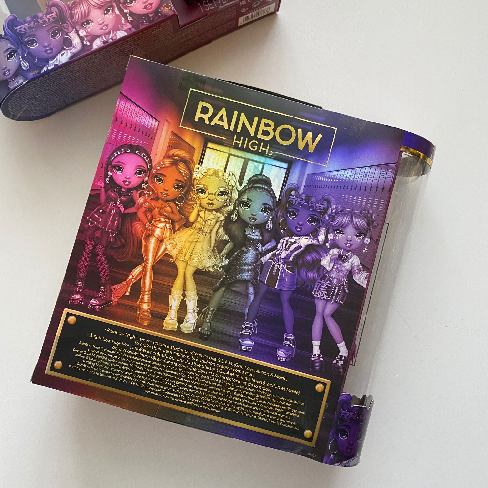 Rainbow High serie 4