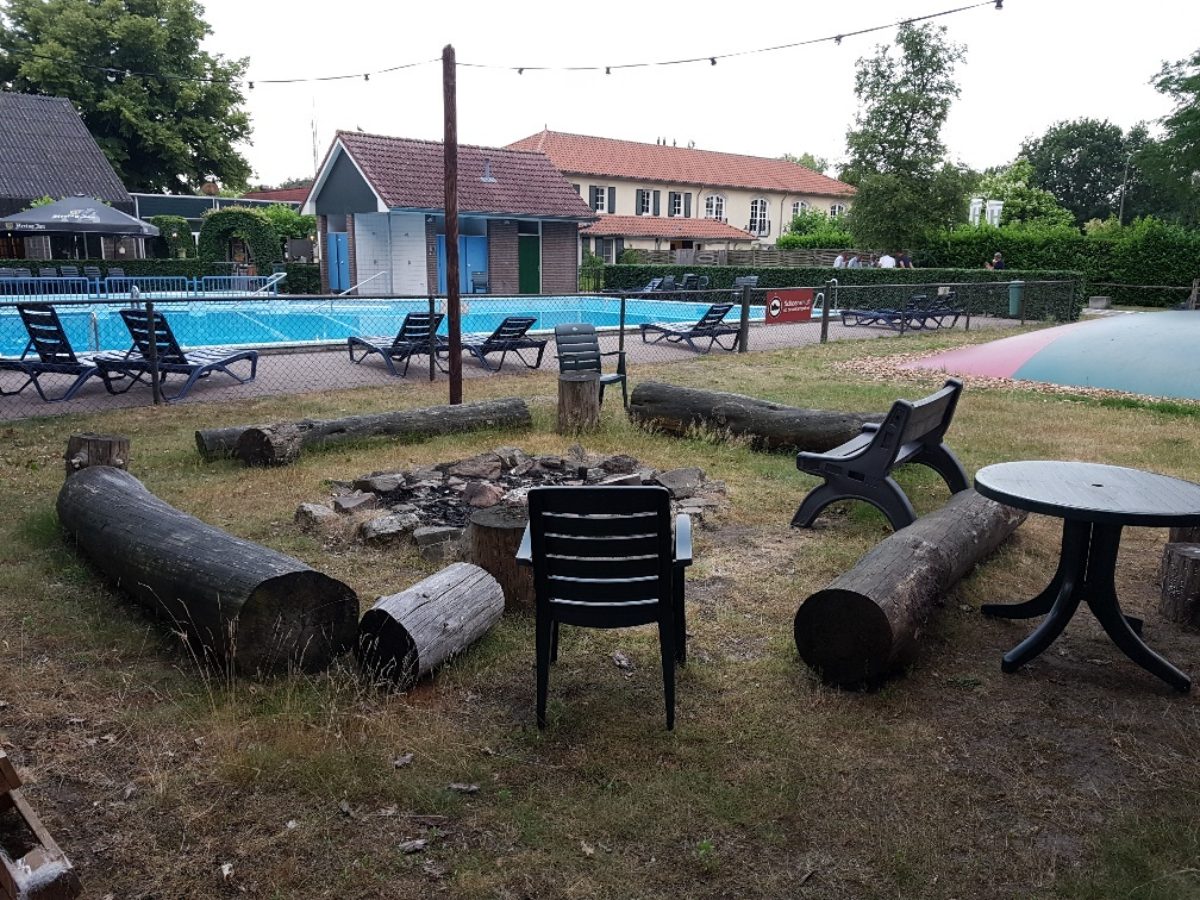 Naar een vakantiepark gaan zonder suptropisch zwembad dat is saai.. toch? Wij gingen naar Summio Duc de Brabant benieuwd hoe wij het hadden?