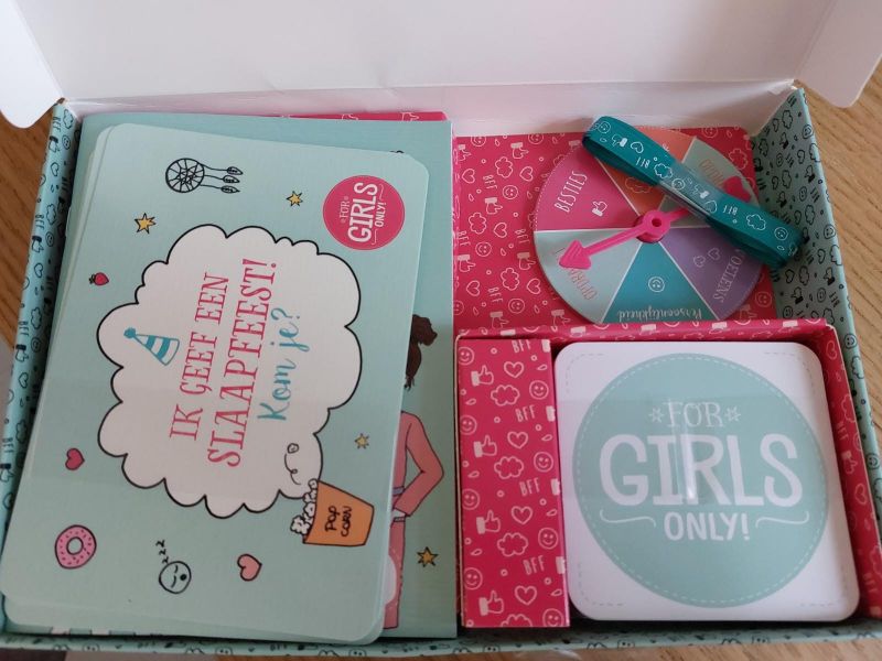 slaapfeestbox for girls only
