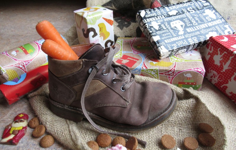 Hoe vaak mag jouw kind zijn schoen zetten? wanneer begint het sinterklaasjournaal? Een blog met tips voor schoen zetten Sinterklaas! 