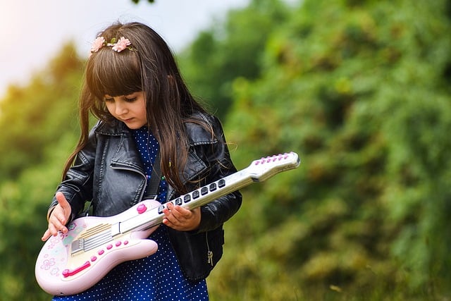 Meisje met gitaar