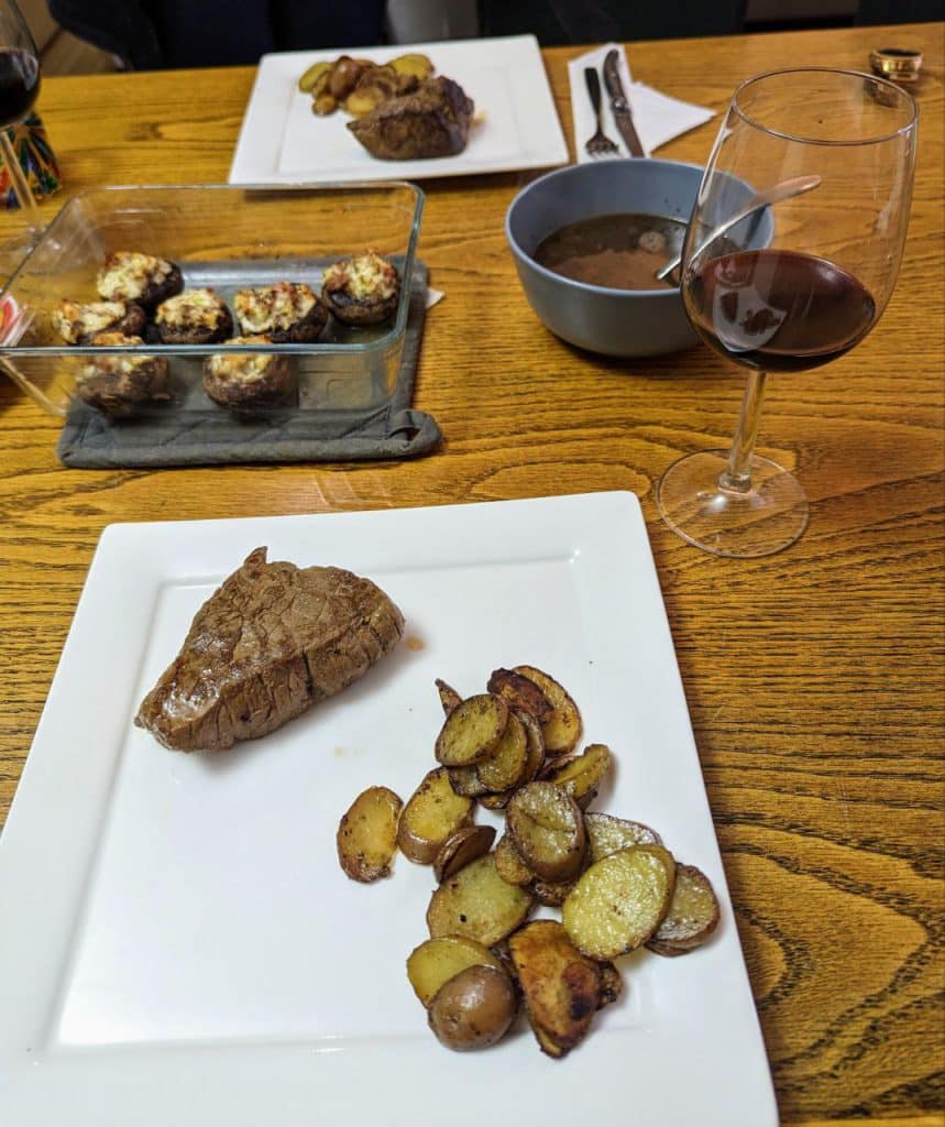 Koken met Malbec, een stevige rode wijn uit Argentinië. Deze leent zich erg goed voor vleesgerechten, risotto en gerechten met paddestoelen.