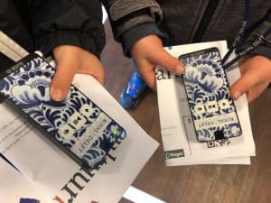 op stap met kinderen in Delft