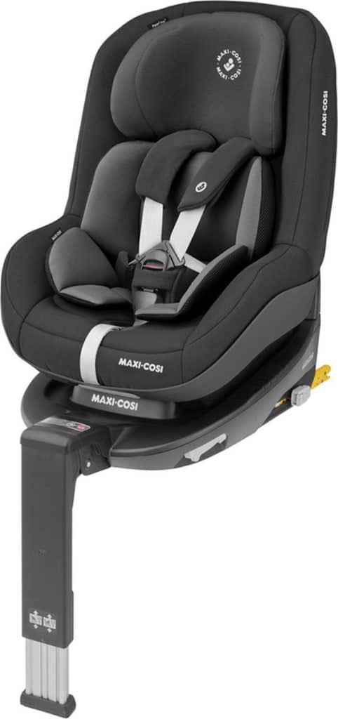 ECE-R129 is de nieuwe norm voor autostoeltjes en vervangt de R44. Wat is IsoFix en hoe lang mag je kind in een autostoeltje? I-size norm maxi cosi