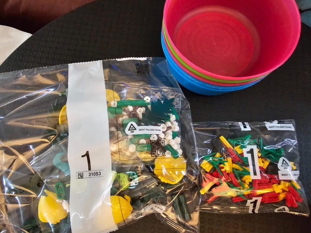 bakjes met blokjes