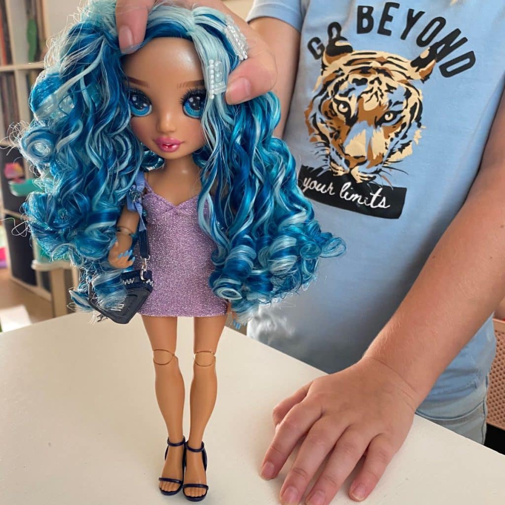 skyler blauw haar pop
