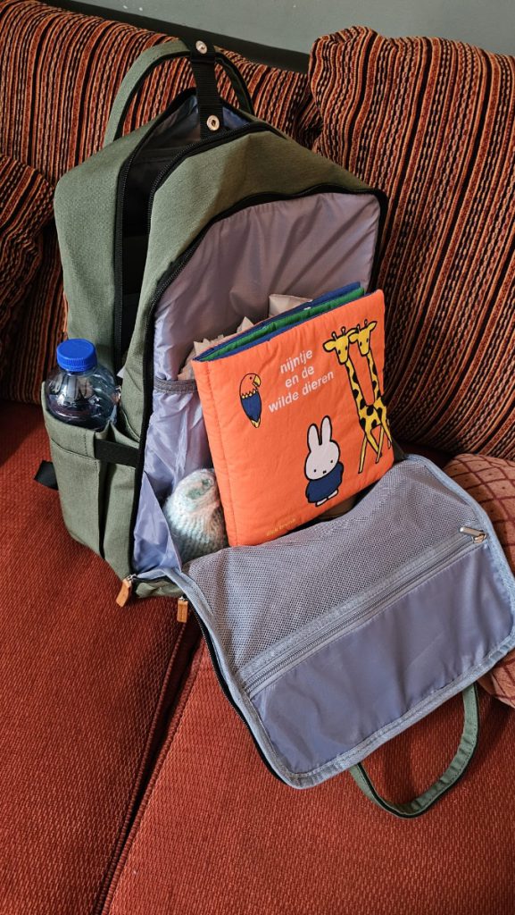 luiertas met boekje van nijntje