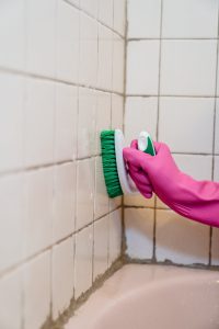 schimmel en kalkaanslag verwijderen