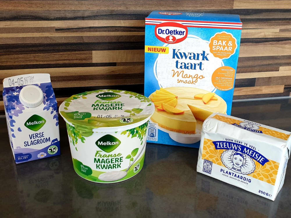 Ingrediënten mango kwarktaart