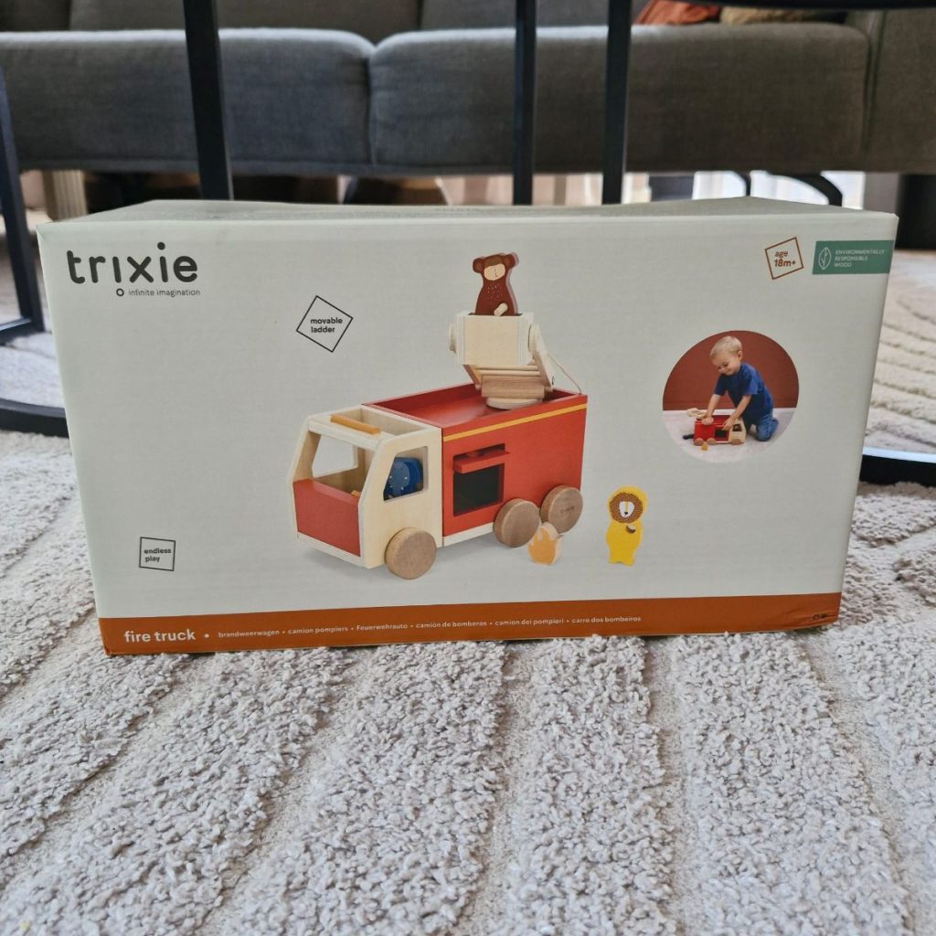Houten brandweerwagen trixie