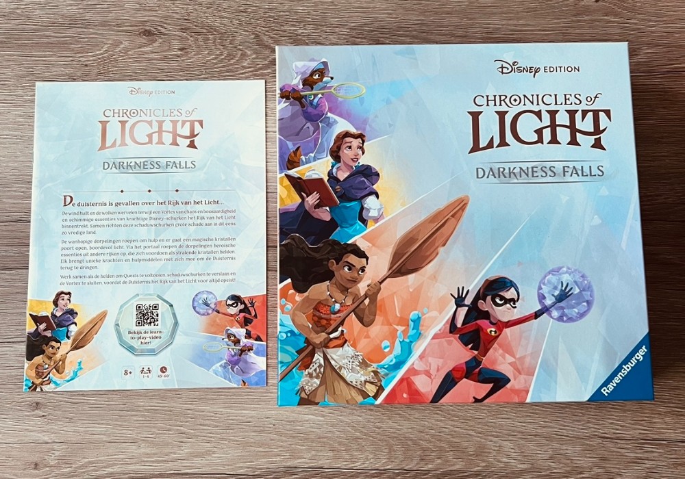 Chronicles of Light, darkness falls