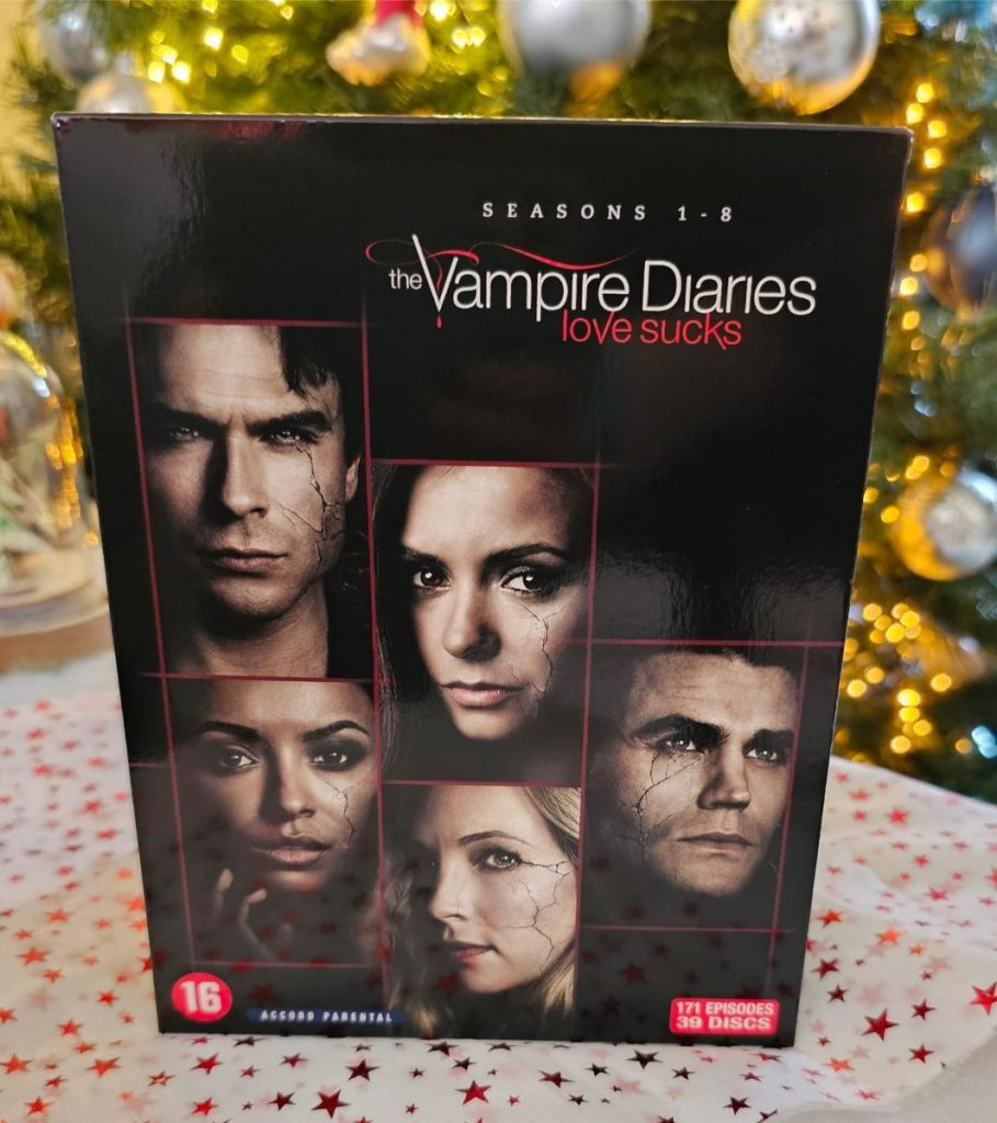 the vampire diaries (1)