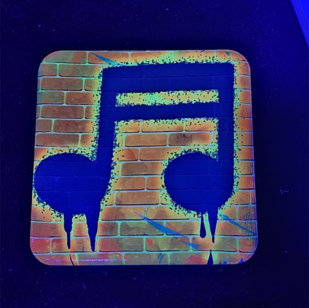 Glowgolf bij Bounce Valley Delft muziek