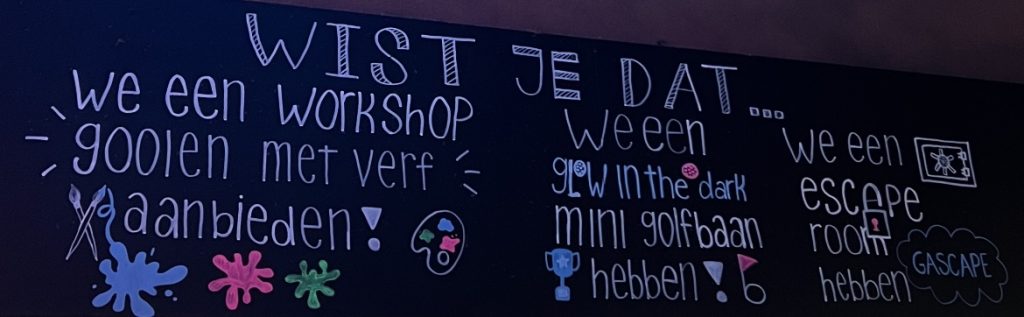 Wist je dat we een workshop gooien met verf aanbieden