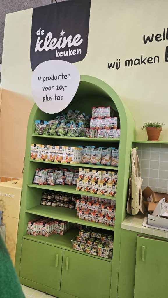 de kleine keuken