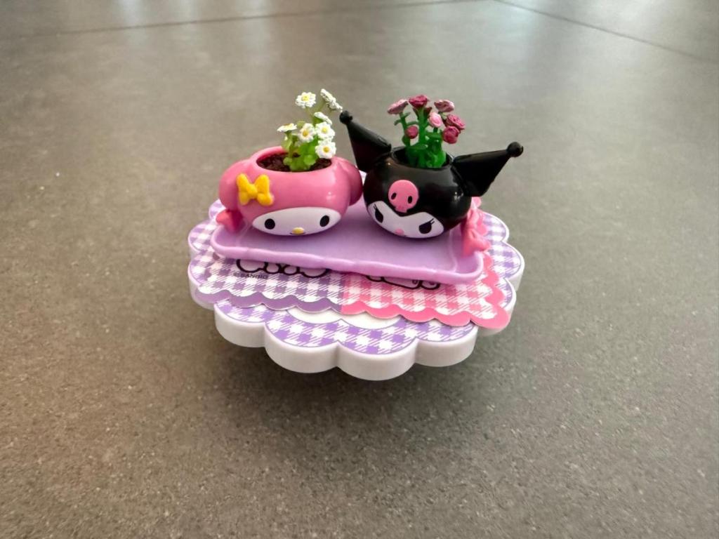 Hello Kitty and friends miniverse