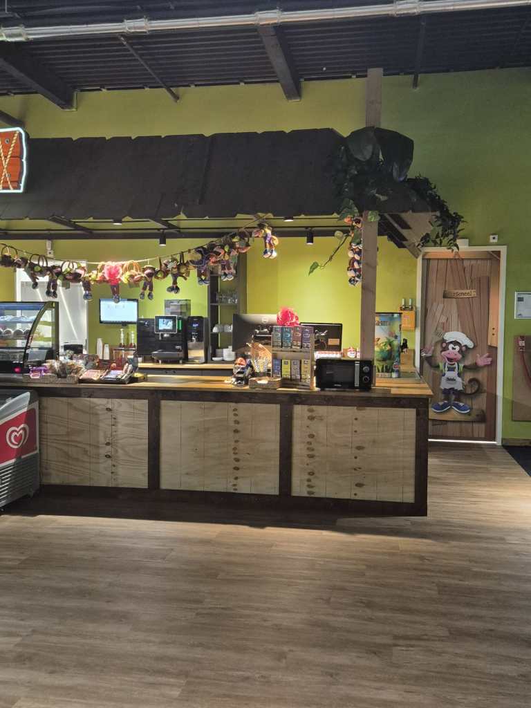 bar Monkey town Leidschendam