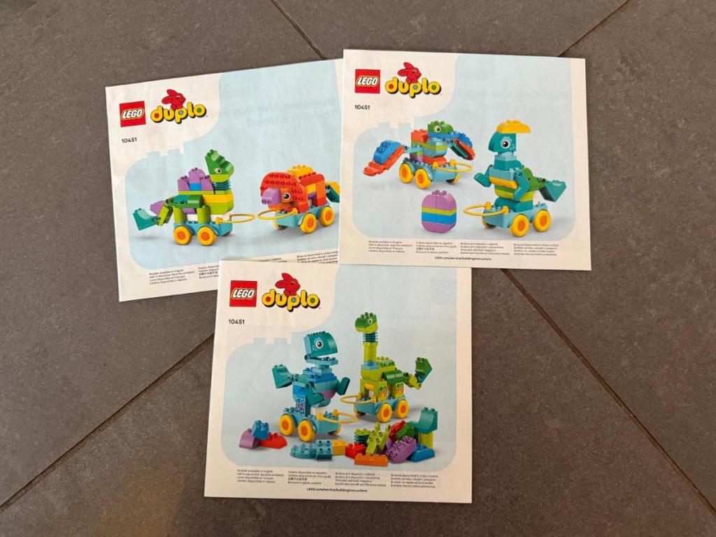 LEGO DUPLO 3-in-1 Dinosaurussen op Wielen instructieboekjes