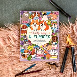Schattige puppy's kleurboek voorkant cover omslag kaft