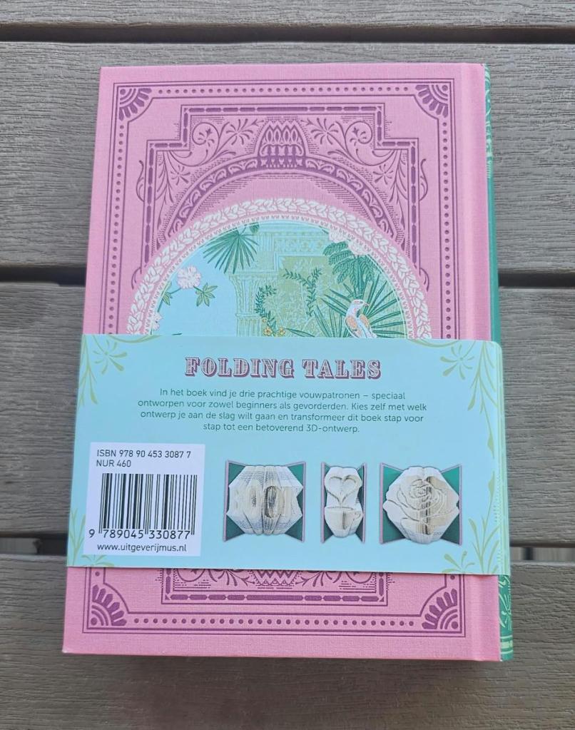 Folding Tales